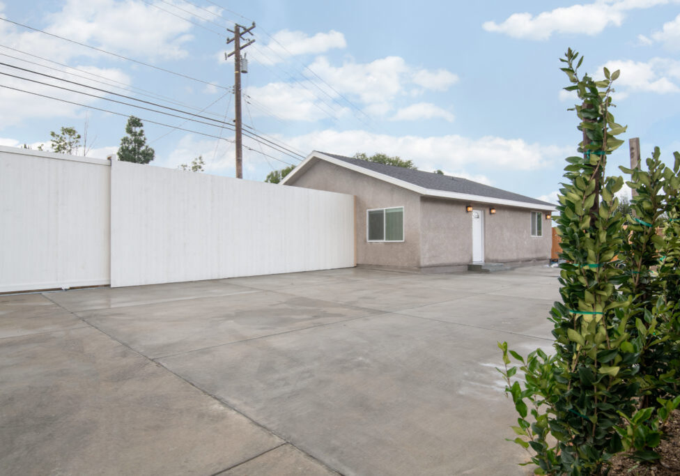 1506 Uppingham driveway 2