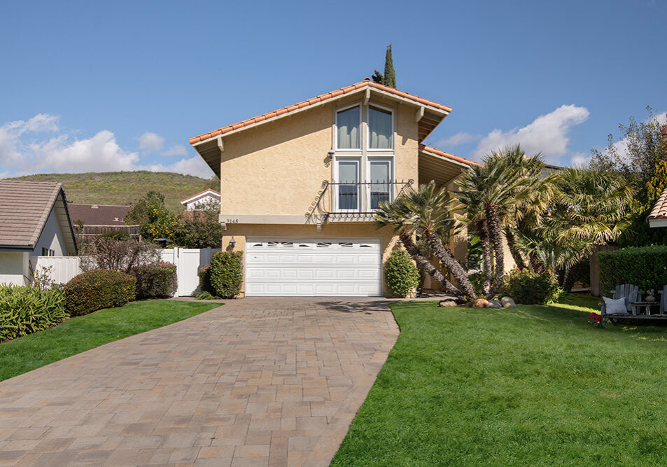 3148 Black Hills Ct front1